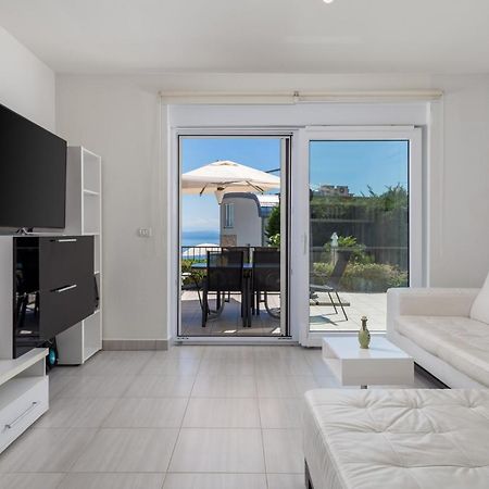 Pool Apartment Maurina Opatija With Sea View Ičići Екстериор снимка