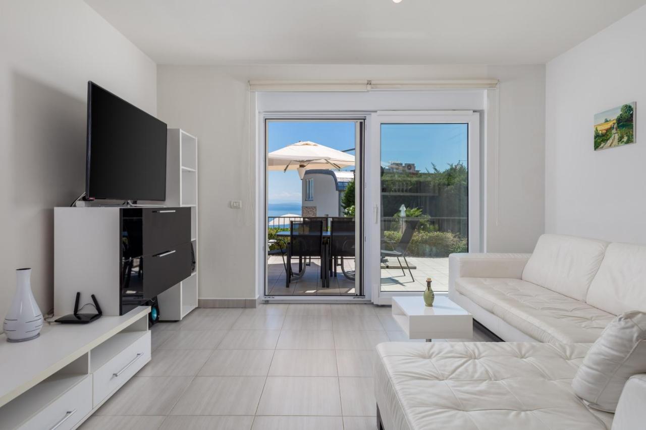 Pool Apartment Maurina Opatija With Sea View Ičići Екстериор снимка